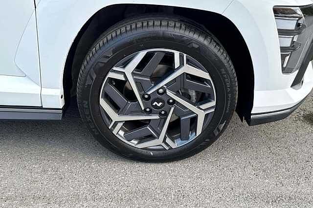 Hyundai KONA 1.6T 138 N Line 5dr White