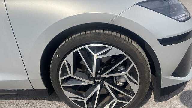 Hyundai Ioniq 6 Premium 77 kWh 228 PS RWD