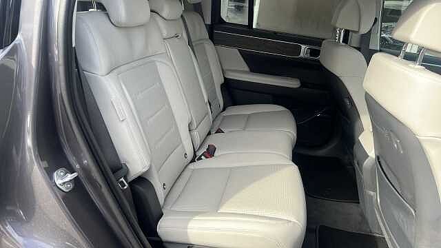 Hyundai SANTA FE 1.6 TGDi Plug-in Hybrid Ultimate 5dr 4WD Auto