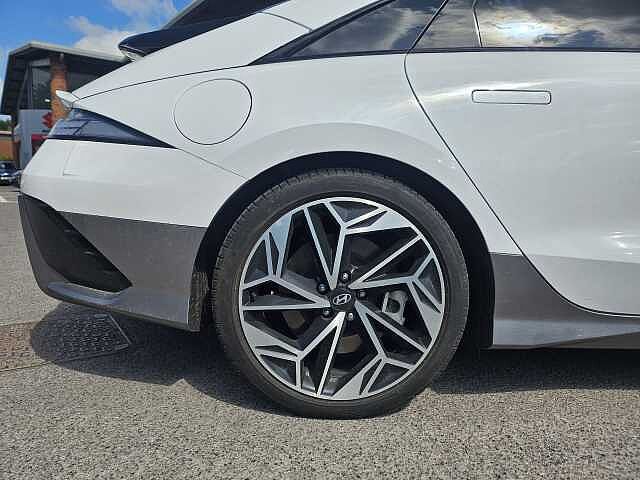 Hyundai IONIQ 6 168kW Premium 77kWh 4dr Auto