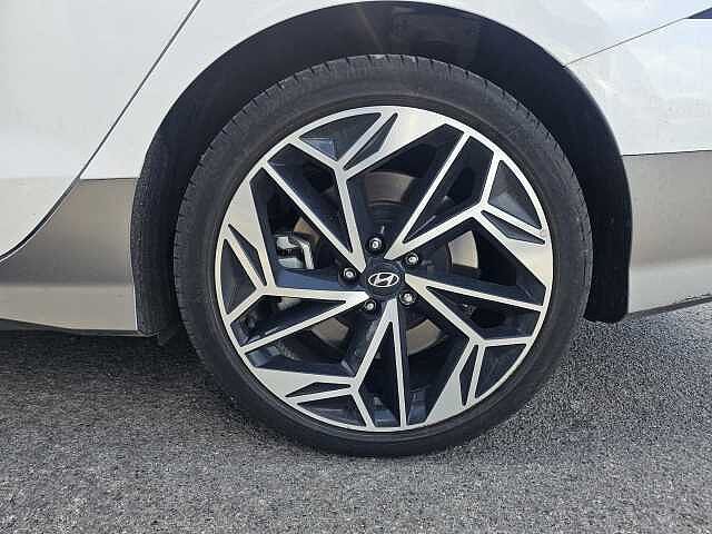 Hyundai IONIQ 6 168kW Premium 77kWh 4dr Auto