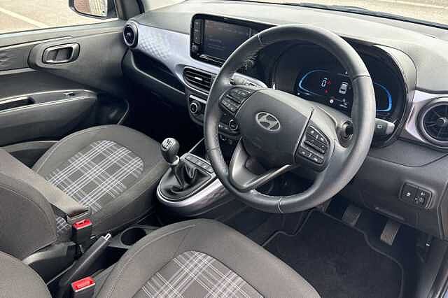 Hyundai i10 1.2 MPi Premium 5dr