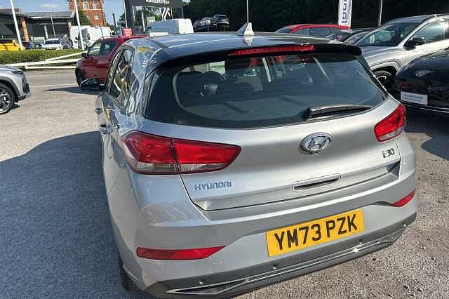 Hyundai i30 1.0T GDi SE Connect 5dr DCT