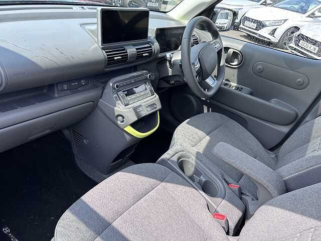 Hyundai Inster 85kW Cross 49kWh 5dr Auto