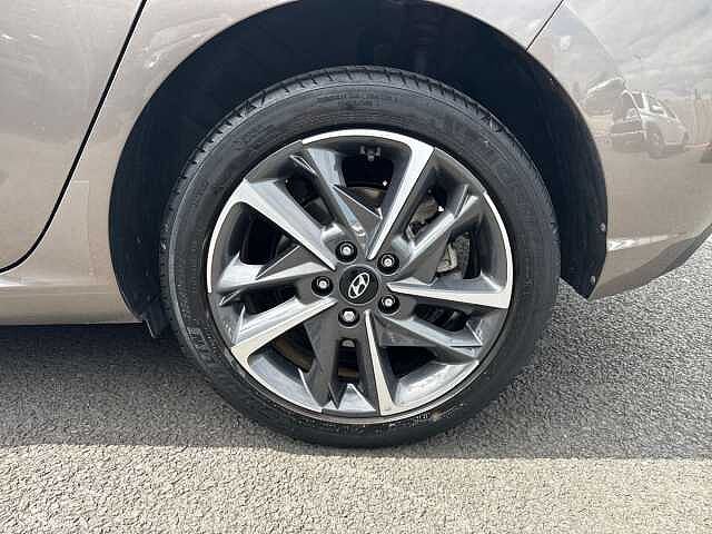 Hyundai I30 1.0T GDi Premium 5dr DCT Brown