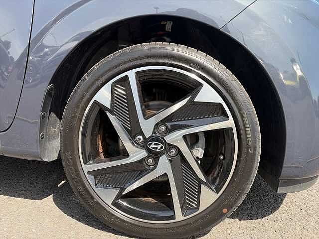 Hyundai i10 1.0 [63] Premium 5dr Auto [Nav]