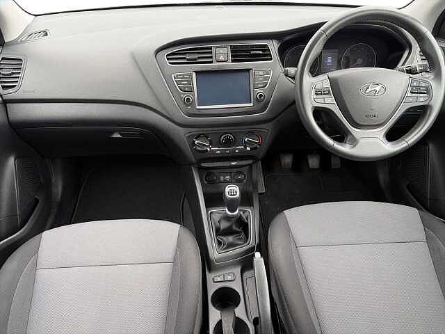 Hyundai i20 1.2 MPi SE 5dr