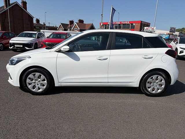 Hyundai i20 1.2 MPi S Connect 5dr