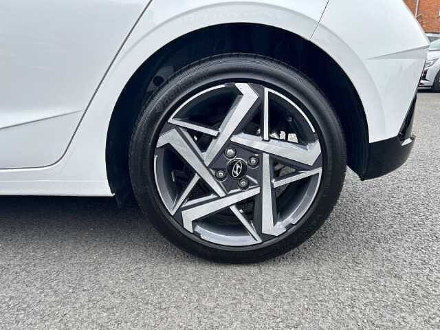 Hyundai i20 1.0T GDi Premium 5dr DCT