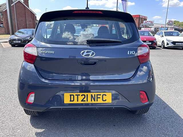 Hyundai i10 1.0 MPi SE Connect 5dr