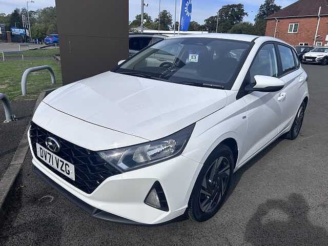 Hyundai I20 1.0T GDi 48V MHD SE Connect 5dr White