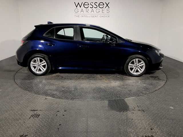 Toyota Corolla 1.8 VVT-i Hybrid Icon 5dr CVT