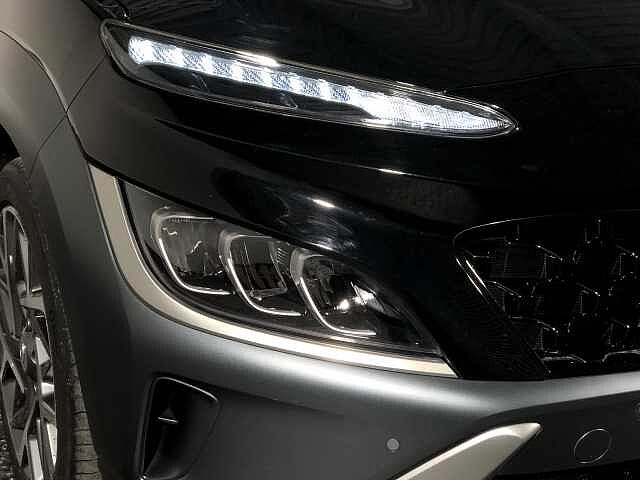 Hyundai KONA 1.6 GDi Hybrid Ultimate 5dr DCT Black
