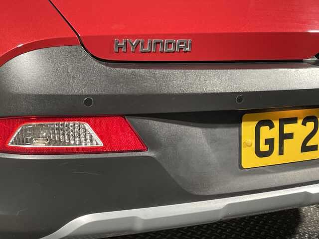 Hyundai BAYON 1.0 TGDi 48V MHEV Premium 5dr DCT Red
