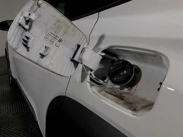 Hyundai KONA 1.6 GDi Hybrid Premium 5dr DCT White