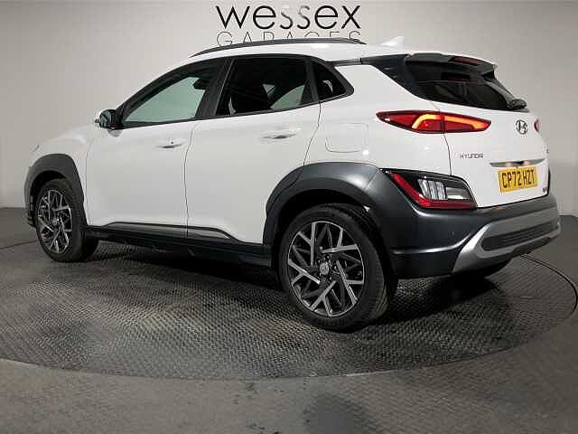 Hyundai KONA 1.6 GDi Hybrid Premium 5dr DCT White