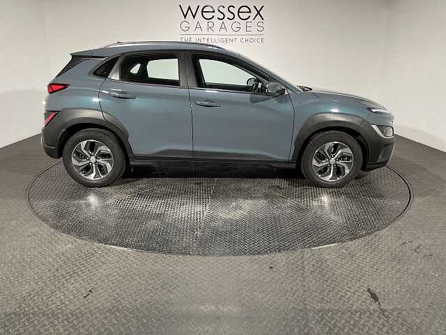 Hyundai KONA 1.6 GDi Hybrid SE Connect 5dr DCT Green