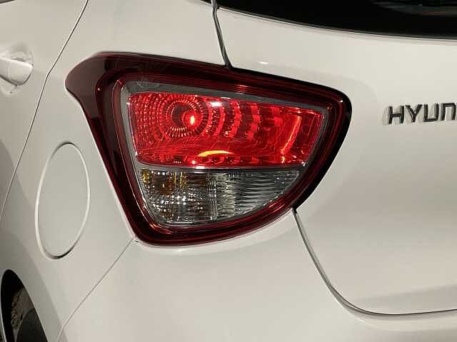 Hyundai I10 1.0 SE 5dr White