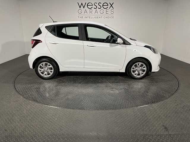 Hyundai I10 1.0 SE 5dr White