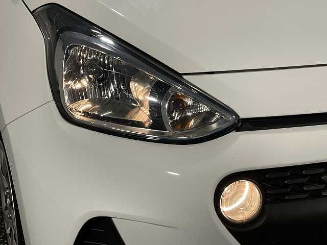 Hyundai I10 1.0 SE 5dr White