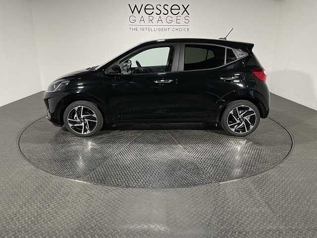 Hyundai i10 1.0 [63] Premium 5dr Auto [Nav]