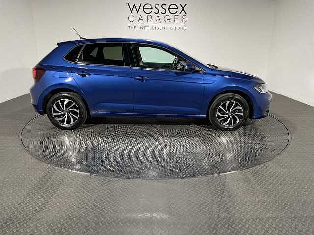 Volkswagen Polo 1.0 Life 5dr