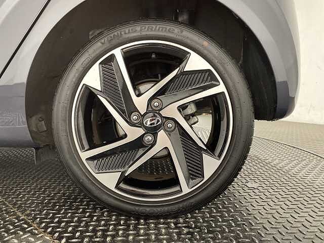 Hyundai i10 1.2 [79] Premium 5dr Auto [Nav]