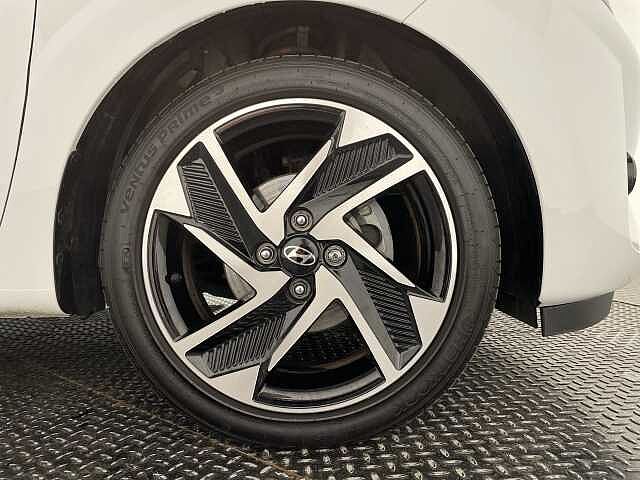 Hyundai i10 1.2 [79] Premium 5dr Auto [Nav]