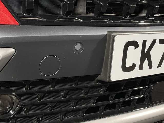 Hyundai KONA 1.6 GDi Hybrid Premium 5dr DCT Red