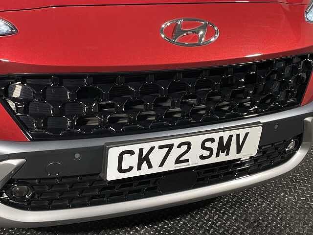 Hyundai KONA 1.6 GDi Hybrid Premium 5dr DCT Red