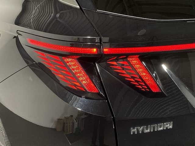 Hyundai TUCSON 1.6 TGDi Plug-in Hybrid Ultimate 5dr 4WD Auto Black