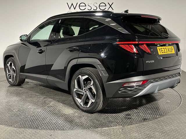Hyundai TUCSON 1.6 TGDi Plug-in Hybrid Ultimate 5dr 4WD Auto Black