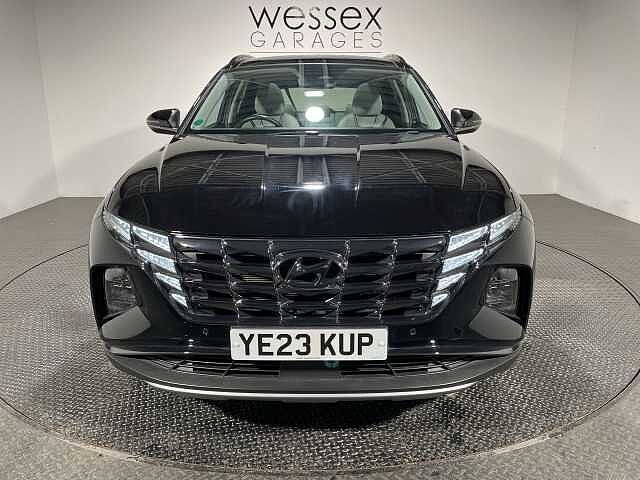 Hyundai TUCSON 1.6 TGDi Plug-in Hybrid Ultimate 5dr 4WD Auto Black