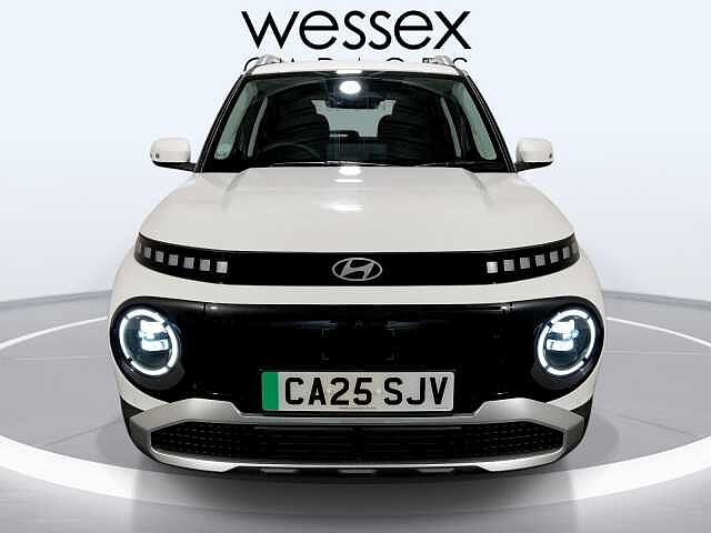Hyundai INSTER 85kW 02 49kWh 5dr Auto White