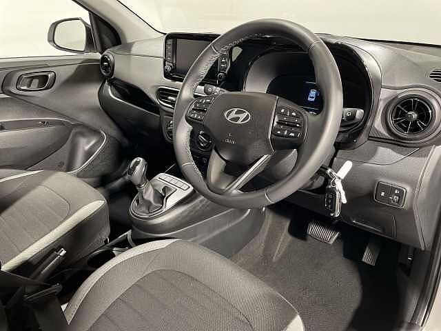 Hyundai i10 1.2 [79] Advance 5dr Auto [Nav]