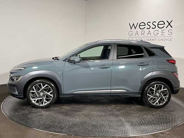Hyundai KONA 1.6 GDi Hybrid Premium 5dr DCT Green