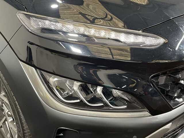 Hyundai KONA 1.6 GDi Hybrid Ultimate 5dr DCT Black