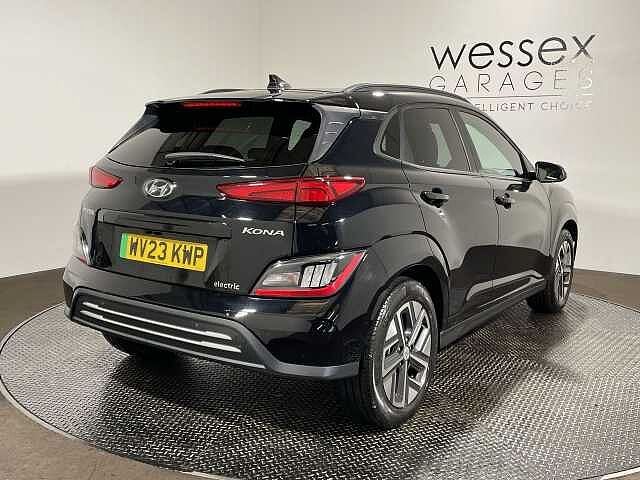 Hyundai KONA 150kW Premium 64kWh 5dr Auto Black