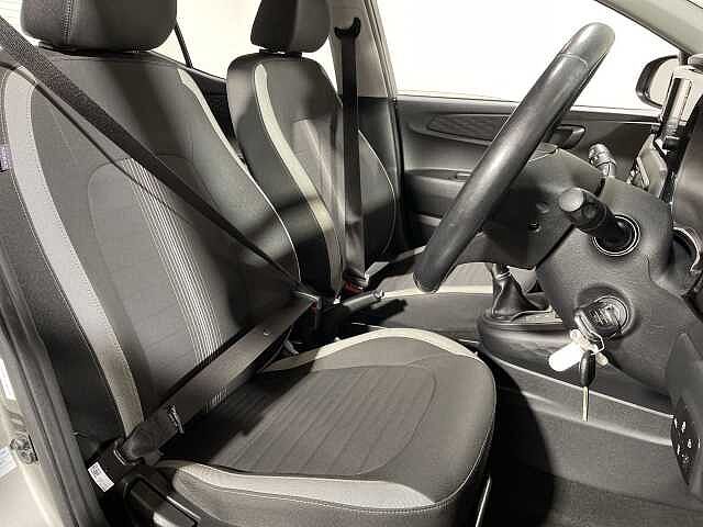 Hyundai i10 1.2 MPi SE Connect 5dr Auto