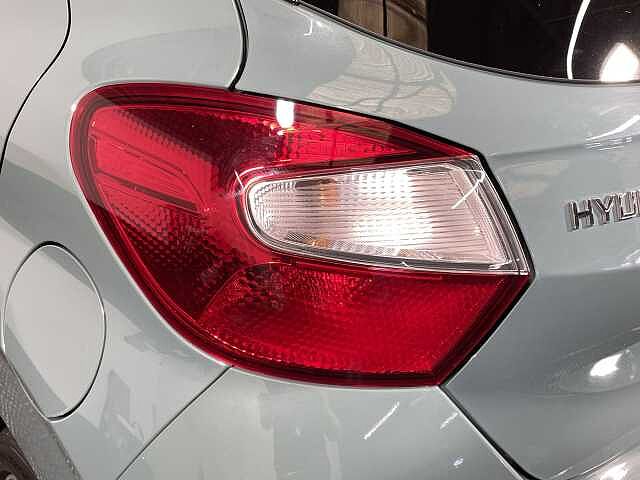 Hyundai i10 1.2 MPi Premium 5dr Auto