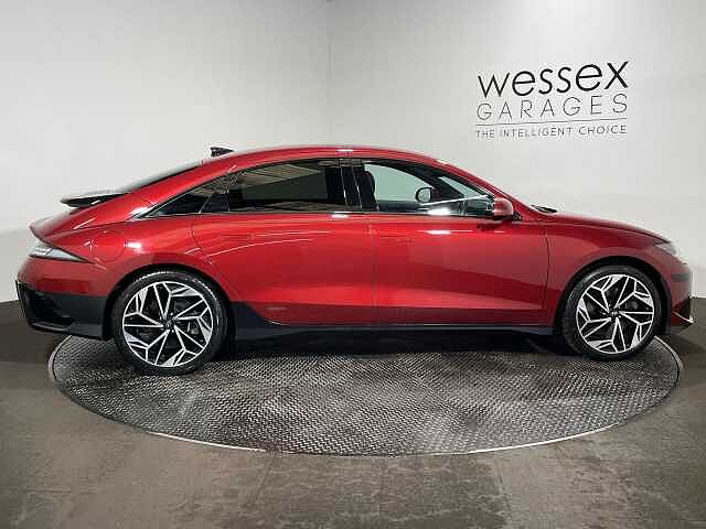 Hyundai IONIQ 6 239kW Premium 77kWh 4dr AWD Auto