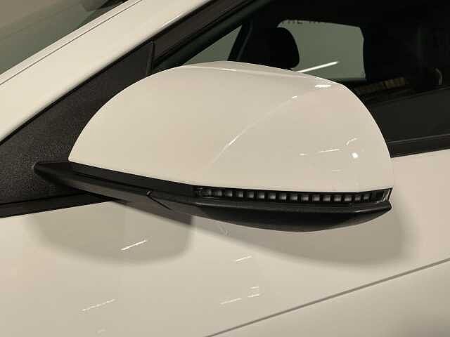 Hyundai IONIQ 5 125kW Premium 58 kWh 5dr Auto [Part Leather]