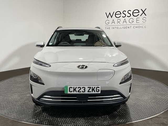 Hyundai KONA 100kW SE Connect 39kWh 5dr Auto