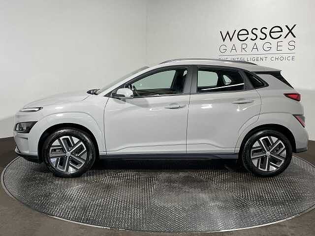Hyundai KONA 100kW SE Connect 39kWh 5dr Auto