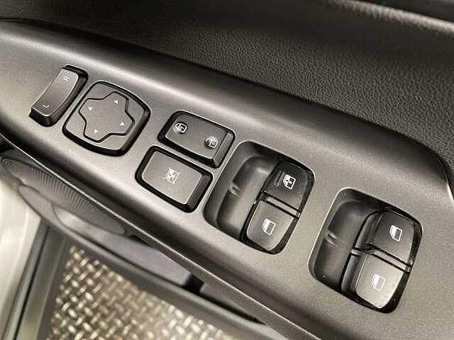 Hyundai KONA 100kW SE Connect 39kWh 5dr Auto