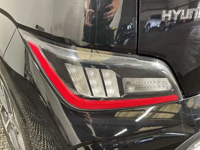 Hyundai KONA 150kW Premium 64kWh 5dr Auto