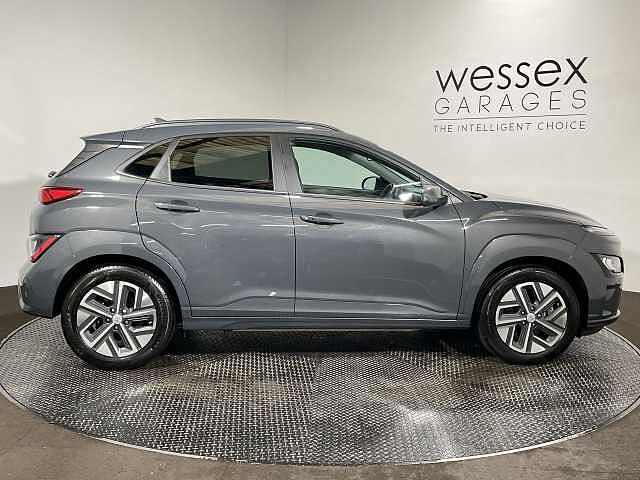 Hyundai KONA 100kW Premium 39kWh 5dr Auto Grey
