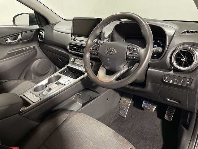 Hyundai KONA 100kW Premium 39kWh 5dr Auto Grey