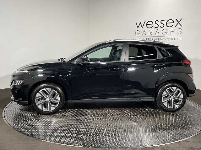 Hyundai KONA 150kW Ultimate 64kWh 5dr Auto Black