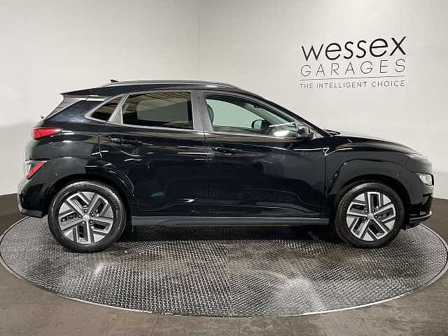 Hyundai KONA 150kW Ultimate 64kWh 5dr Auto Black